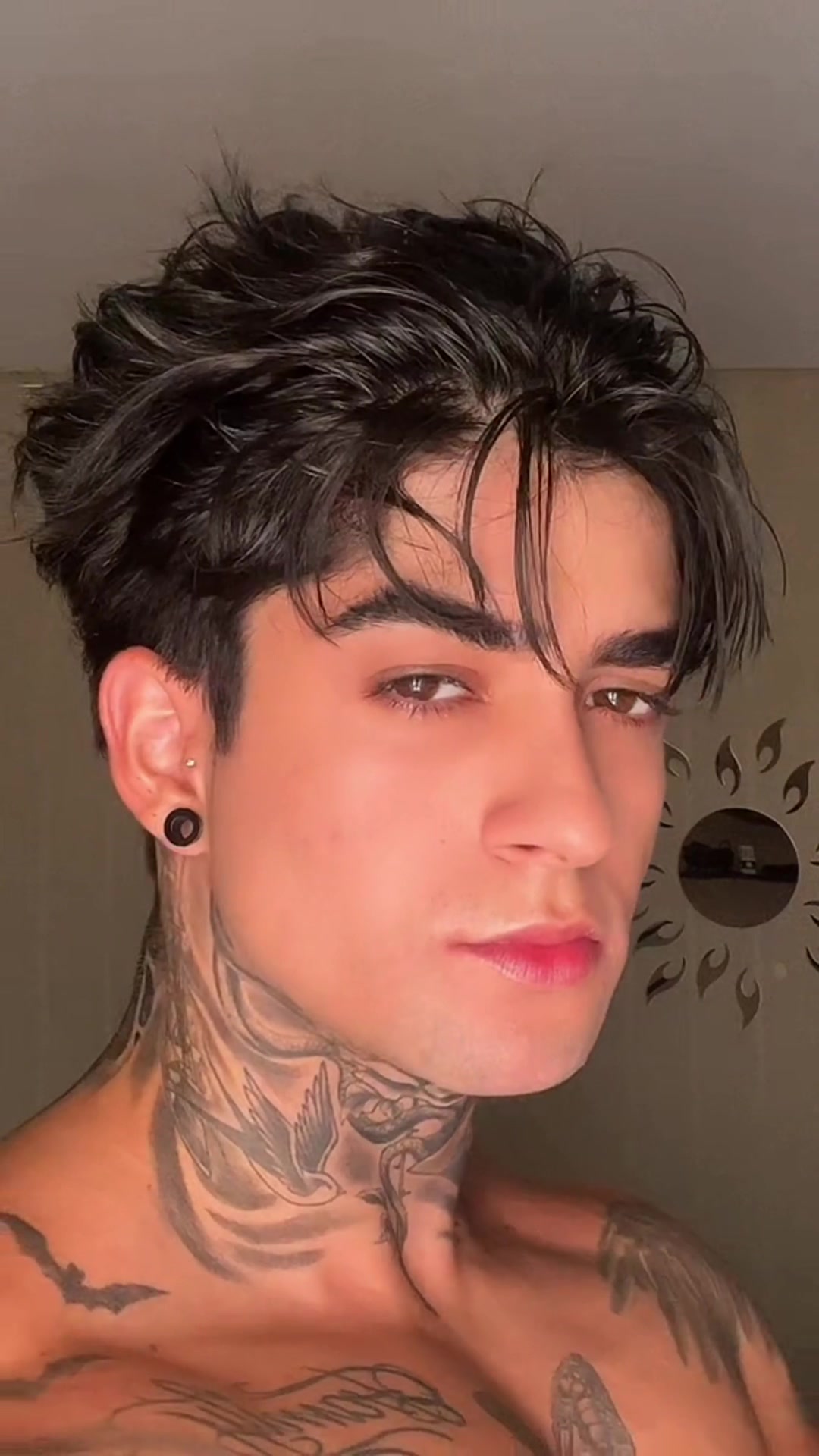 @𝐇𝐄𝐍𝐑𝐈𝐐𝐔𝐄 𝐋𝐈𝐌𝐀