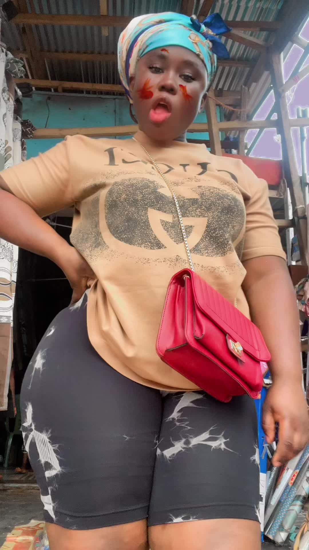 @Dellco Lorma Queen
