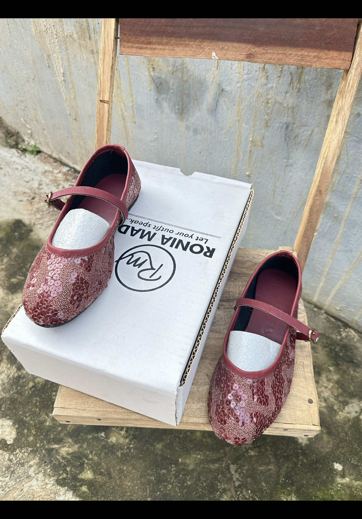 @UNIQUE HANDMADE SHOE AND BAGS