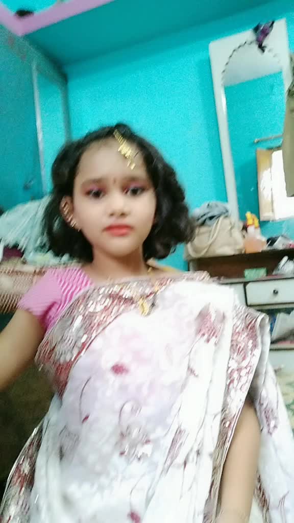 @Radhika owhal👑💄