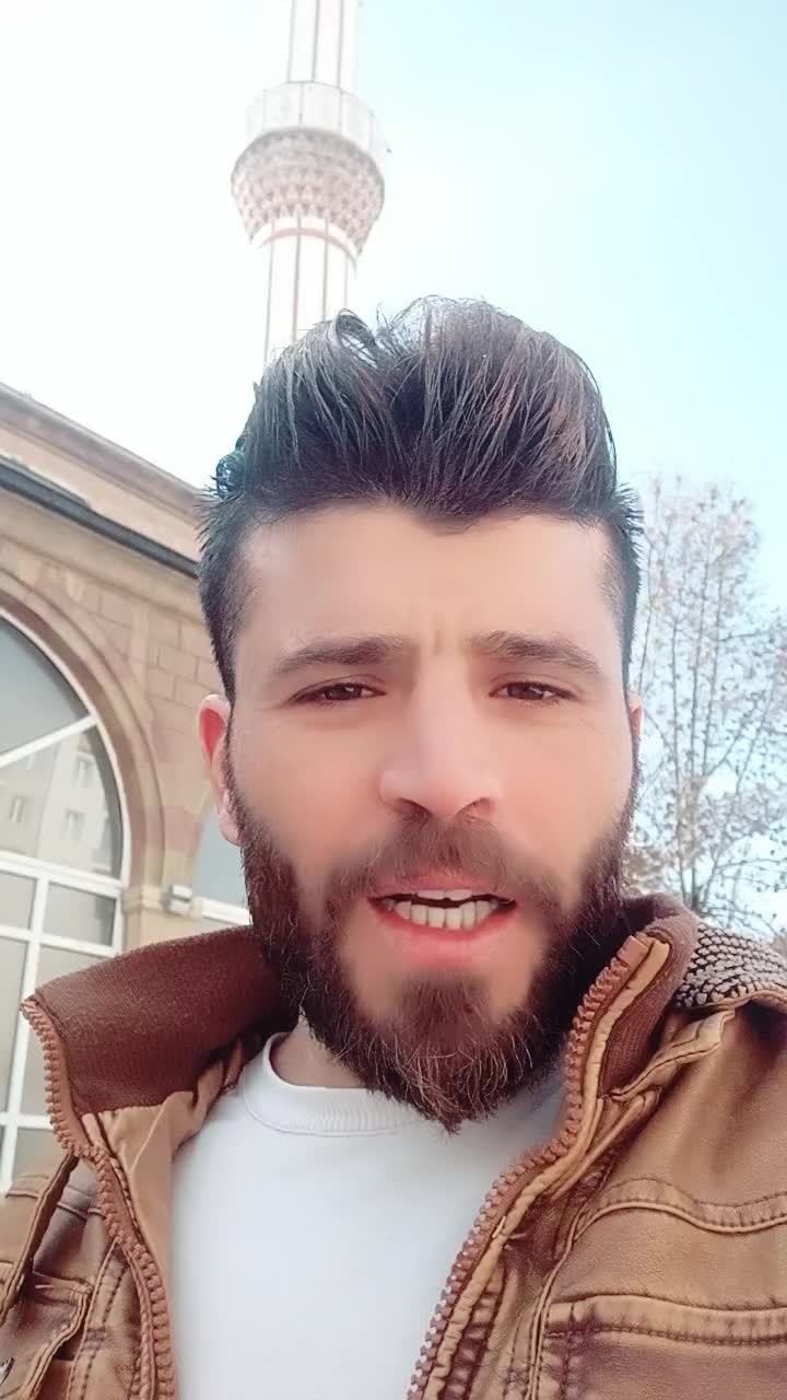 @user52375495211