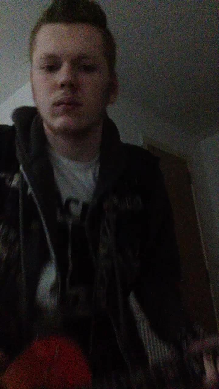 @Erotten77