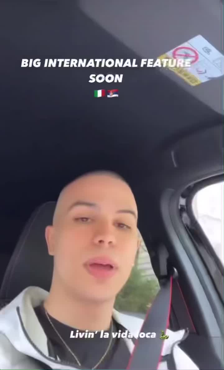 @🤍