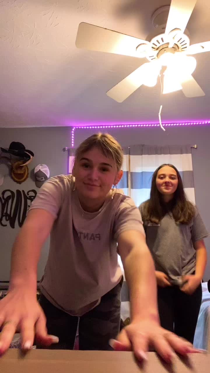 @sofianewman