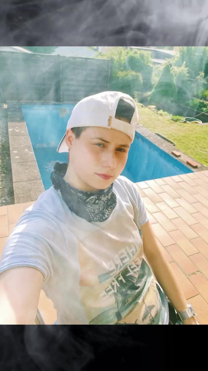 @Noah96🇳🇱🇩🇪🏳️&zwj;⚧️