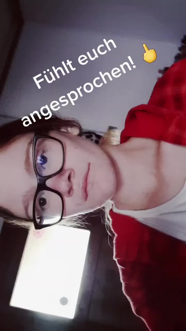 @Moni_moni_reii