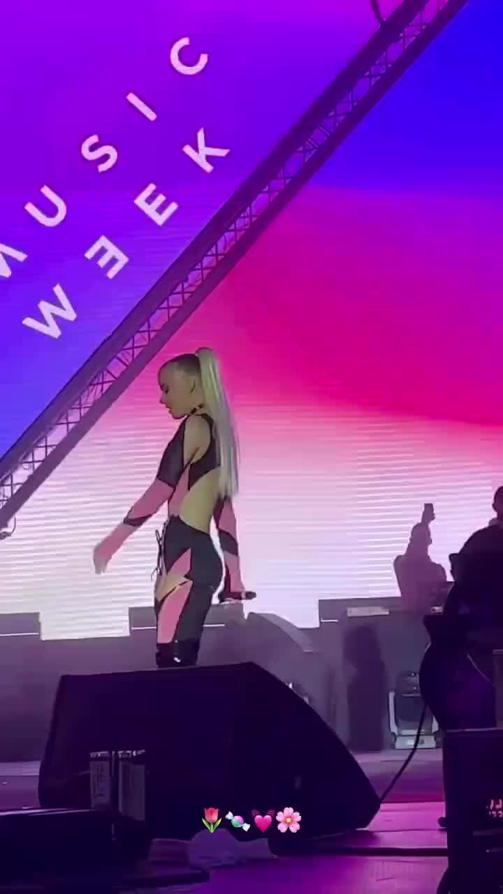 @tejka🫧