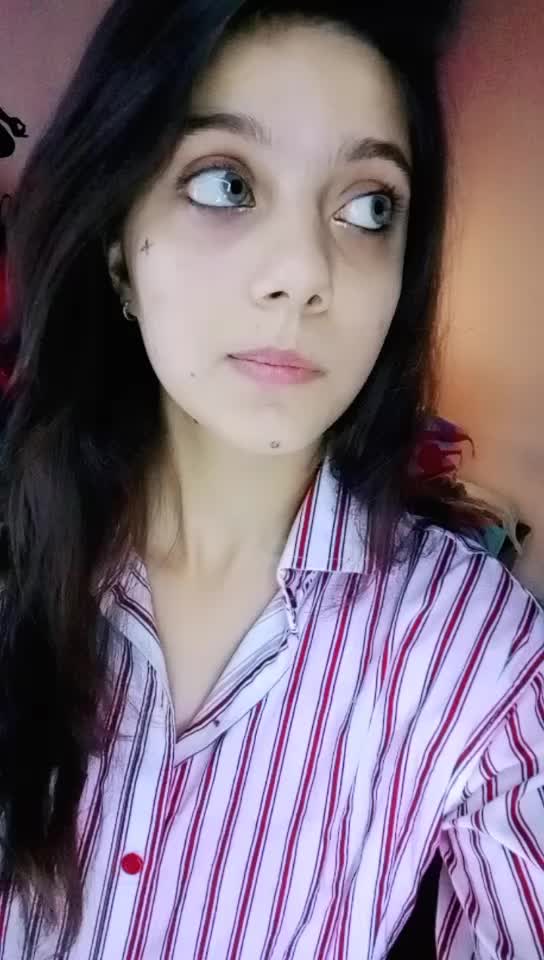 @Coolestgirl 😍😍