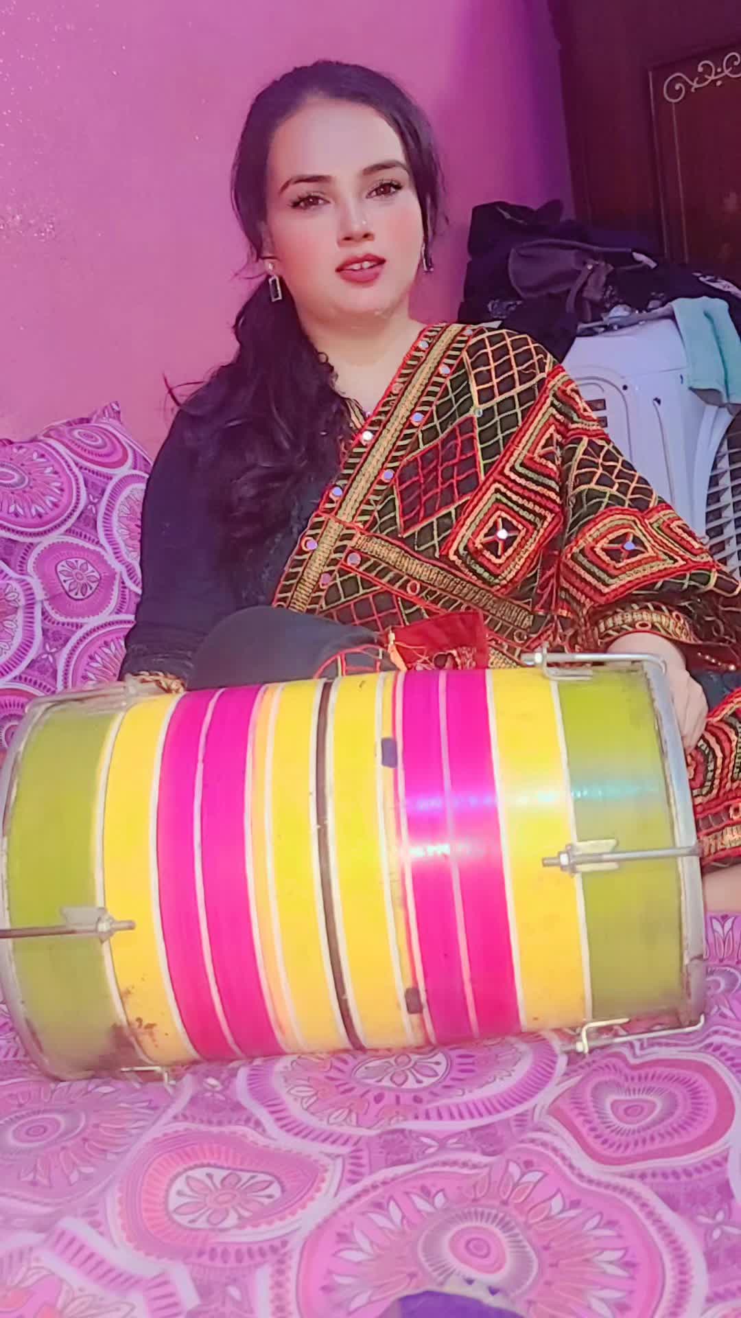 @Chulbuli Ladki