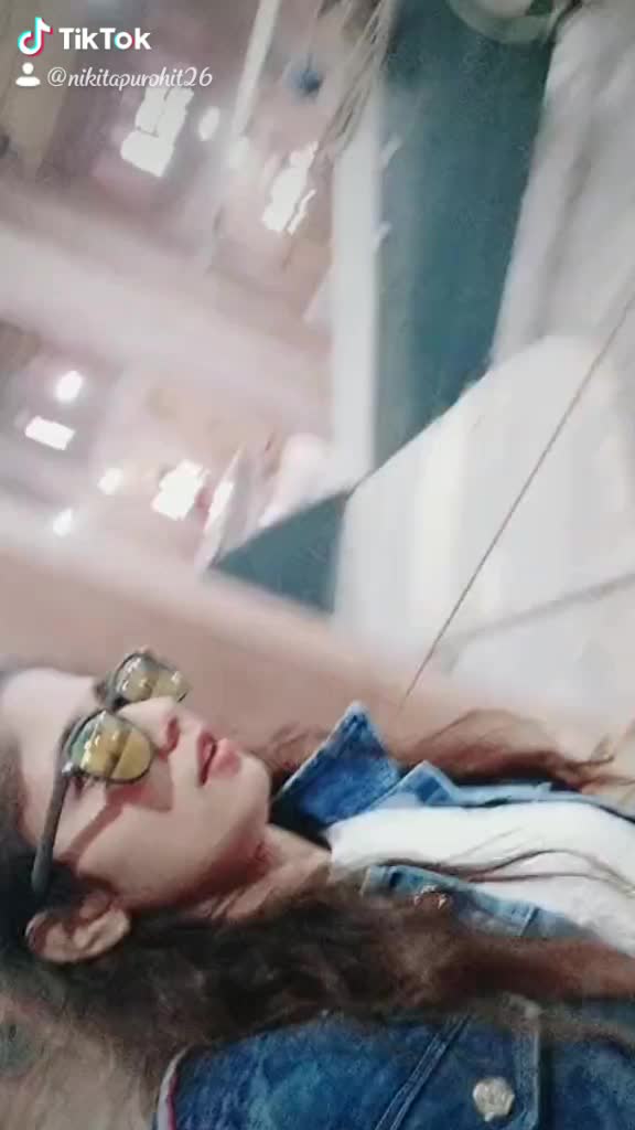 @👸Nikita Purohit🦋