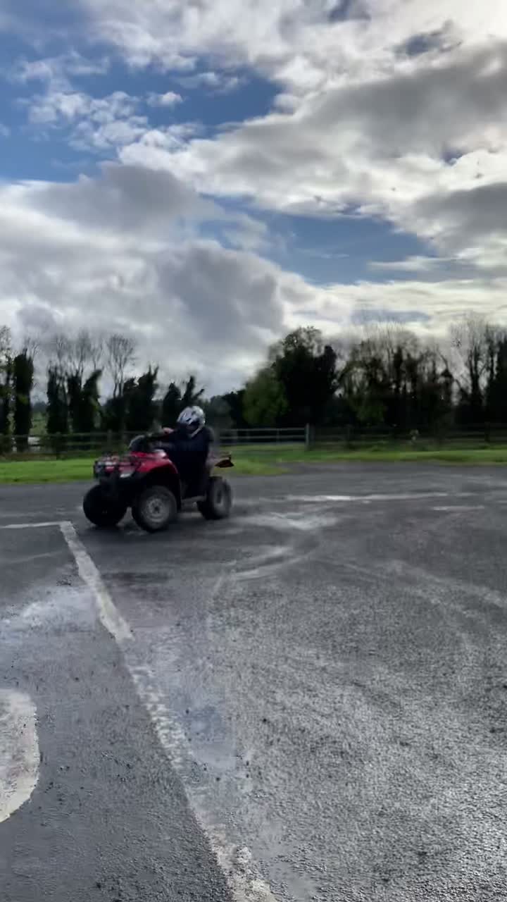 @𖣂Eoghan𖣂