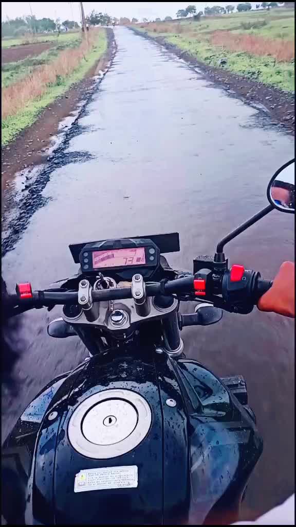 @विवेक शिंदे