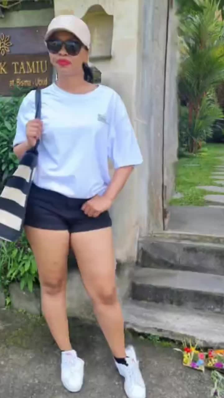@UVezikazi