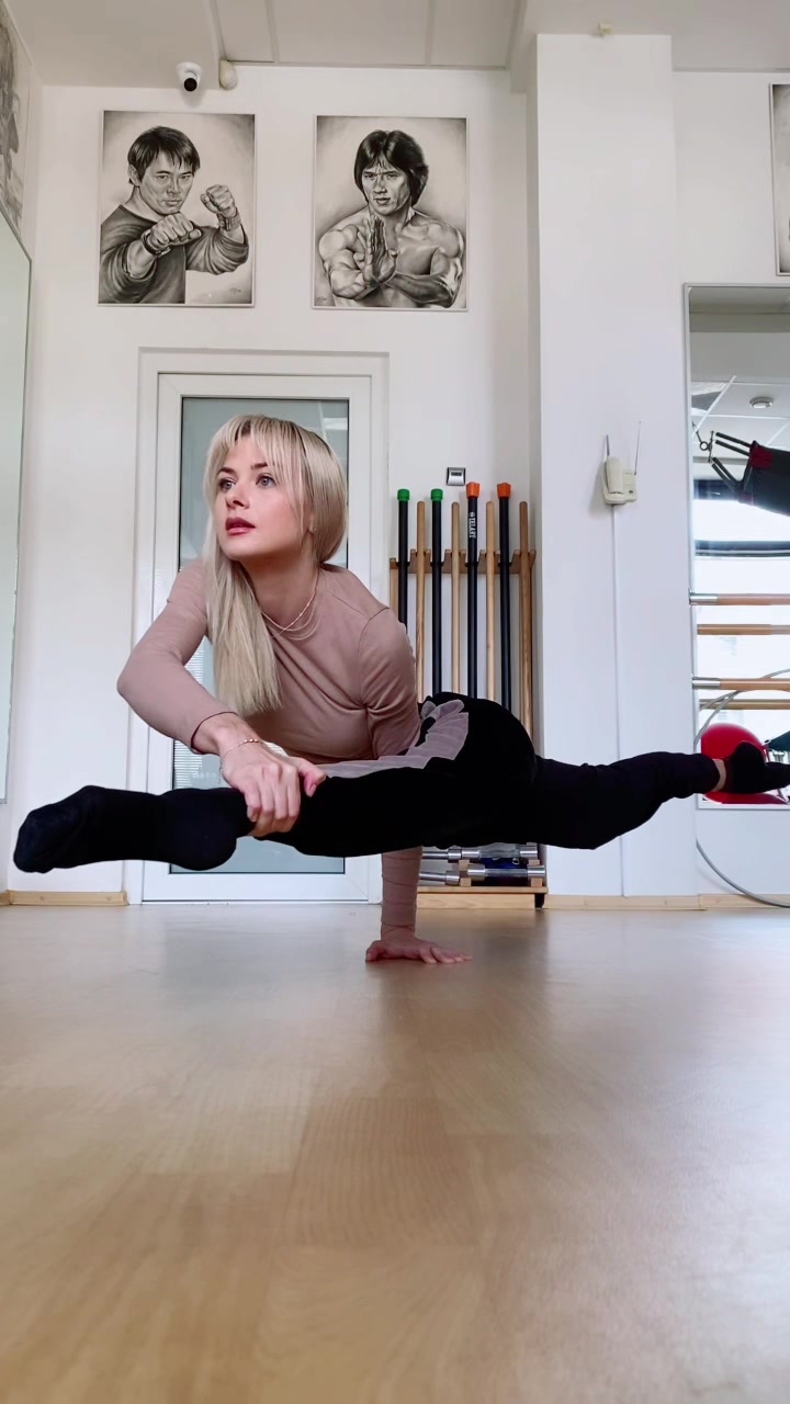 @Olga Stepina