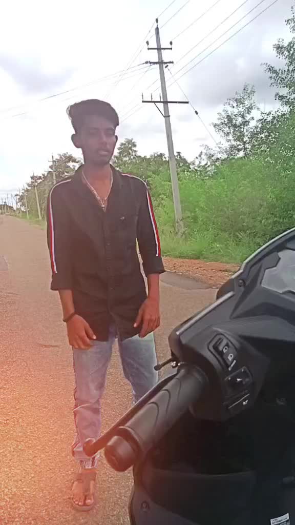 @&Yacute;őğ&iacute; şmįł&yacute;