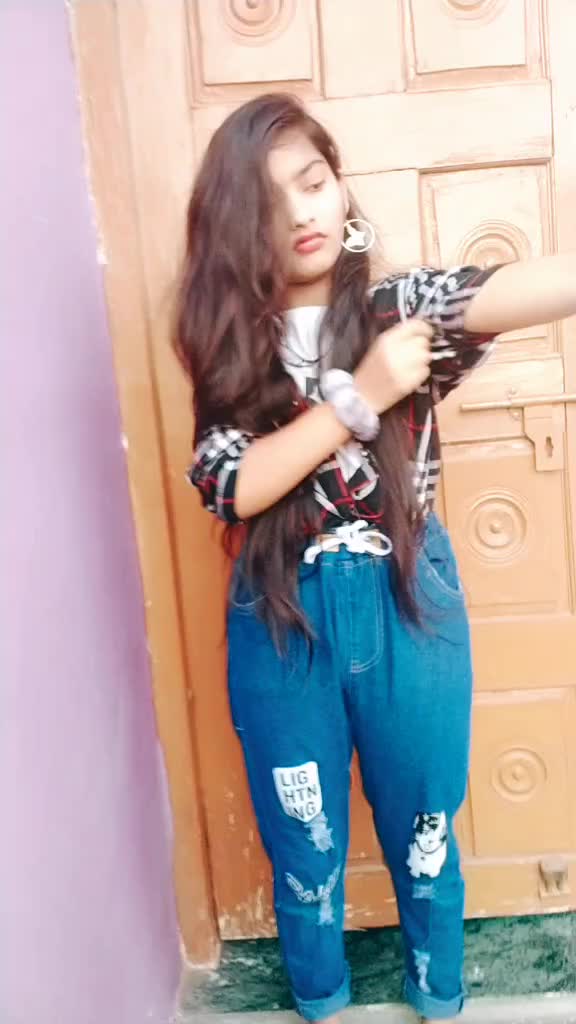 @Pretty Sisters😍🥰😋
