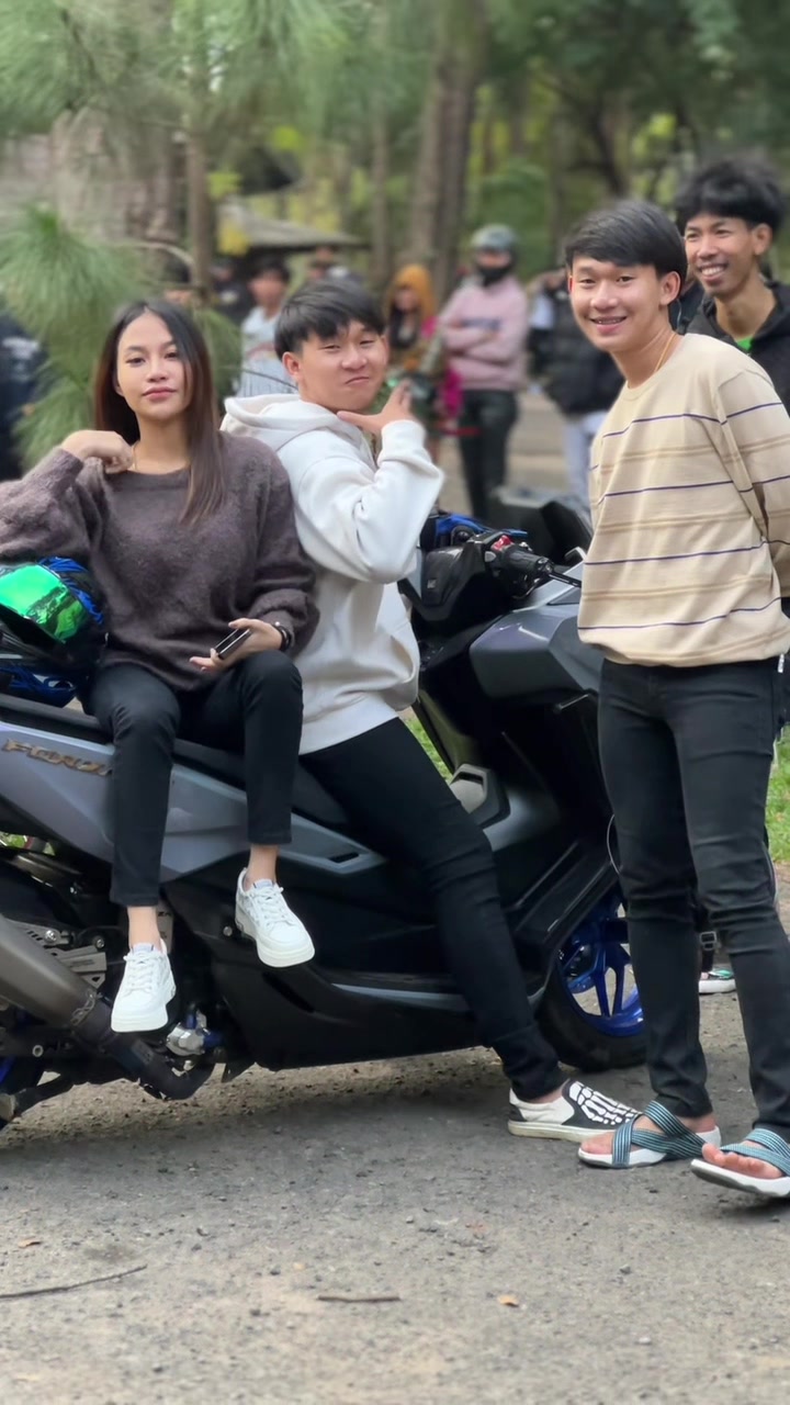 @นาย’ย น้อย’ย (ช่องหลัก 2.1M)