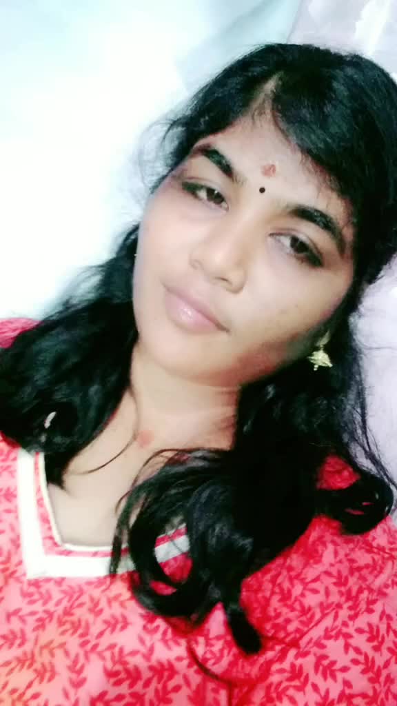 @பச்சை கிளி