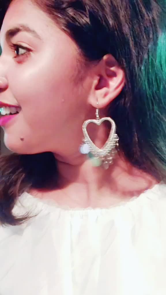 @Harshita Tarwariya❤