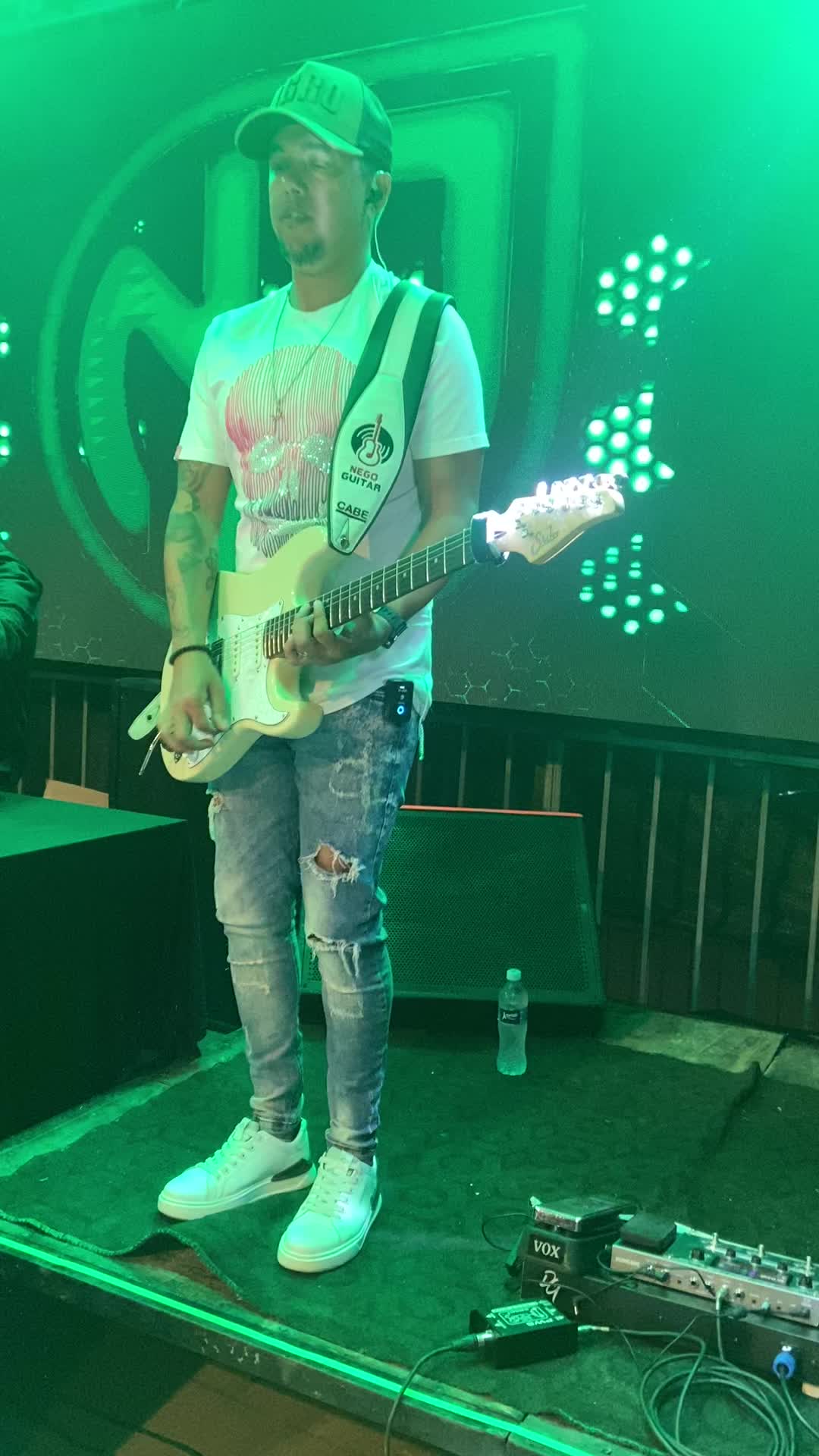 @Nego Guitar