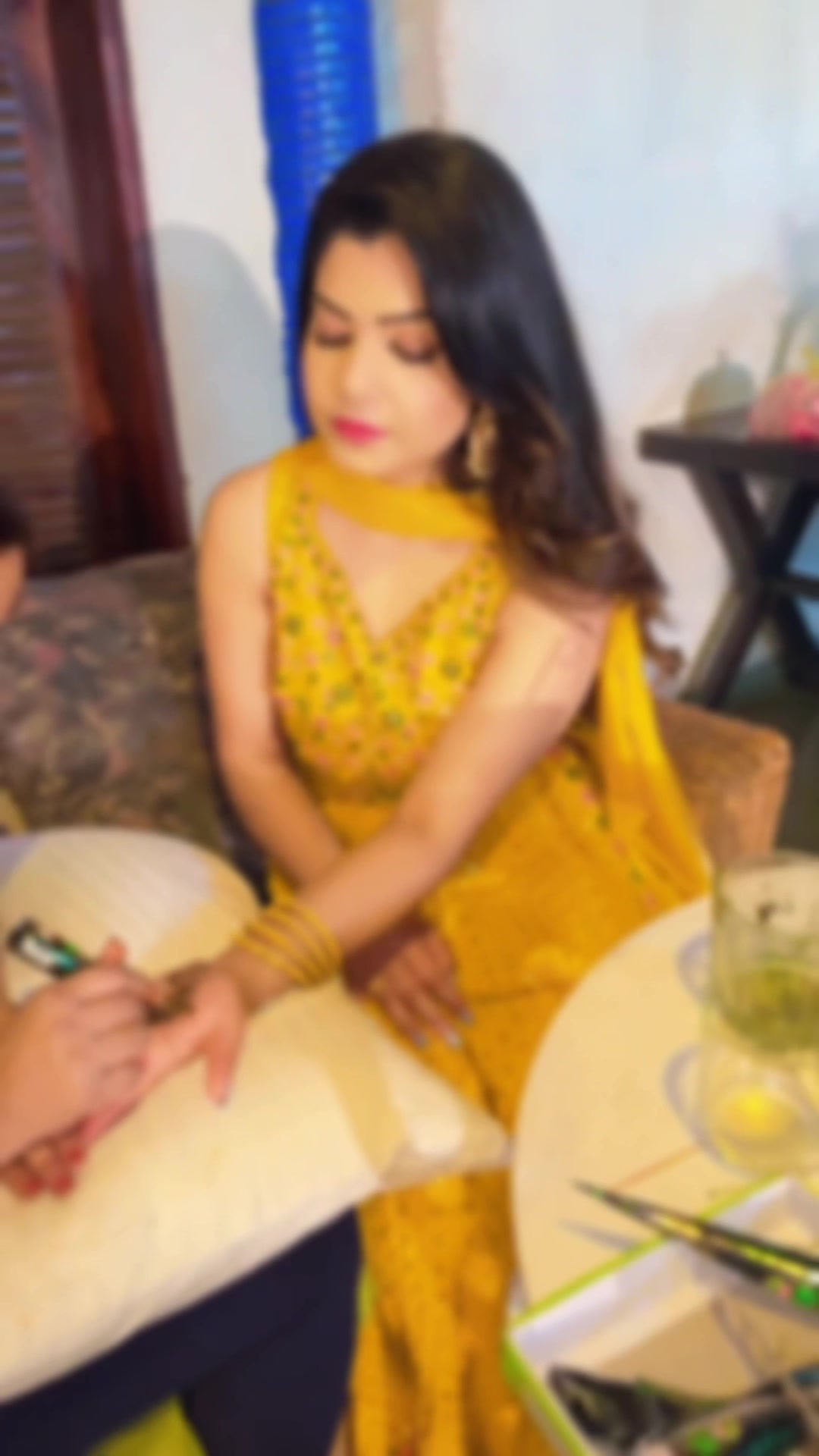 @Neha_Star90