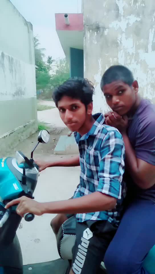 @Praveen D Cruzz