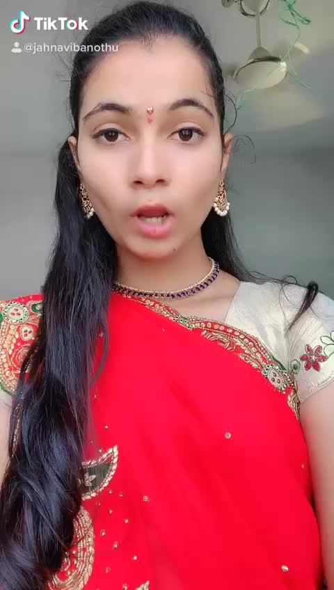 @jahnavi banothu