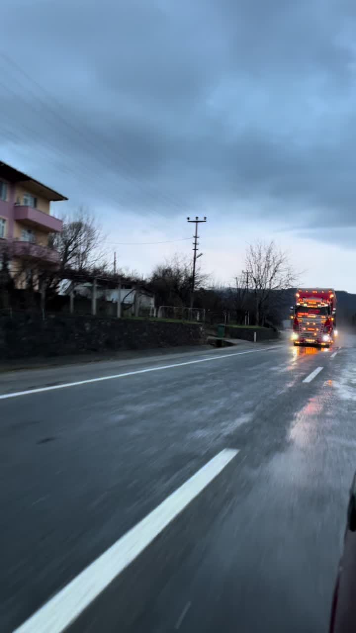 @Efe Fındıkçı