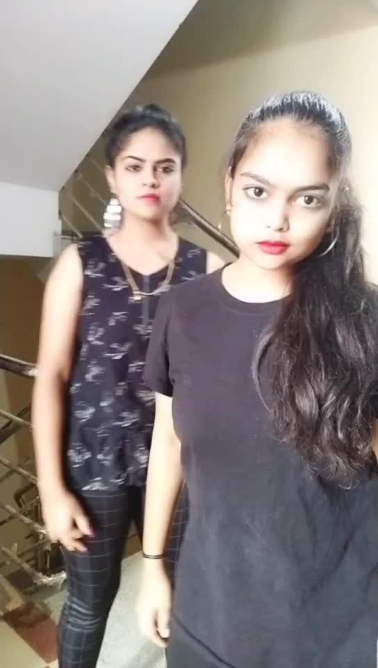 @👑 🖤NIHARIKA🖤 👑
