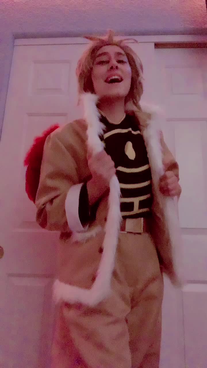 @Hawksboi