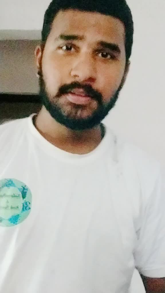 @Rowdy1998