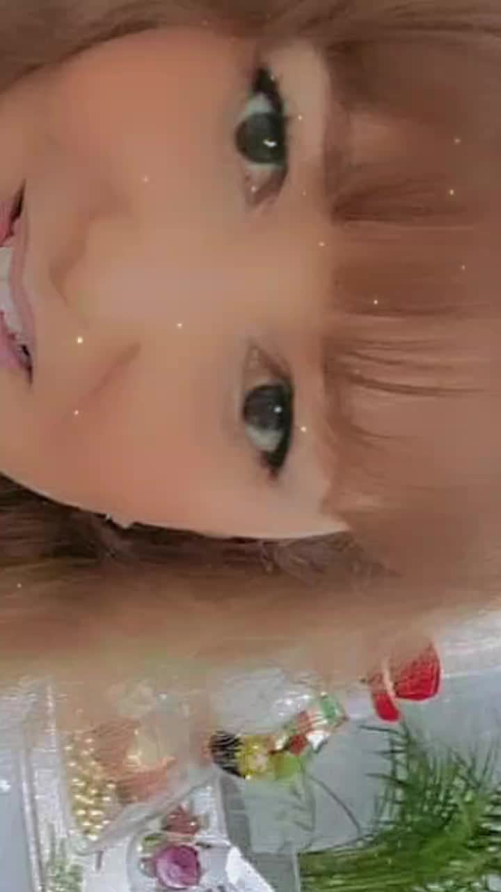 @Marcela24