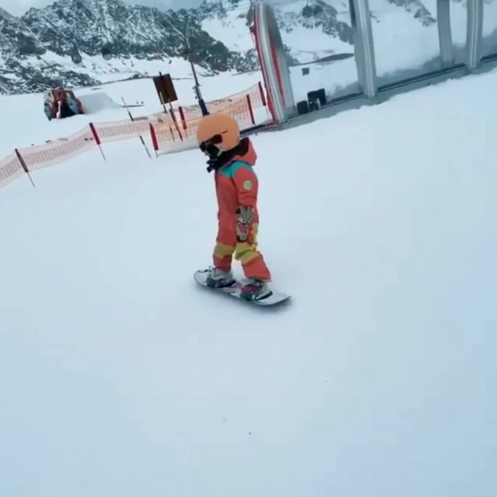 @PAX SNOW