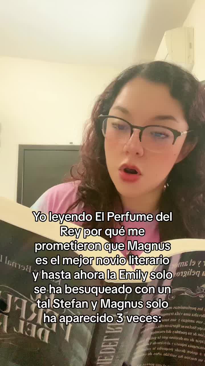 @FerBooks(Hollow’s Version)📚🖤