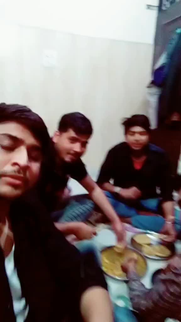 @Irfaan Khan5875