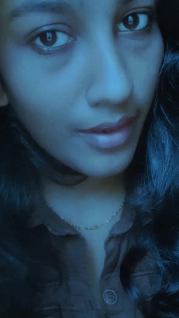 @Geethu 🙋😉