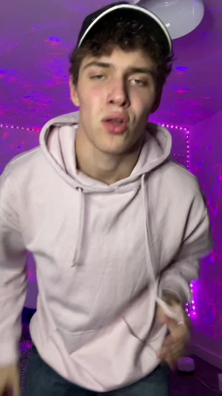 @Coloured dancer