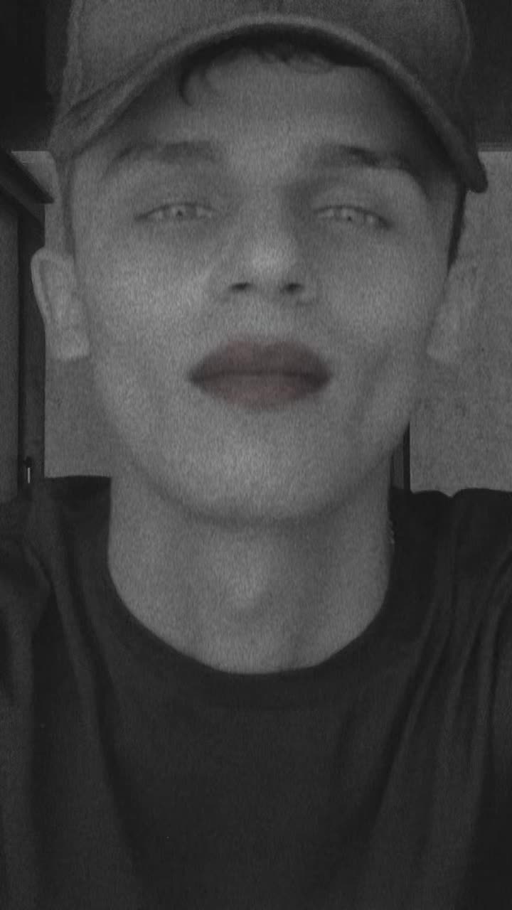 @ruslan_🖤🥀