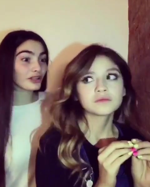 @Karol Sevilla🌙