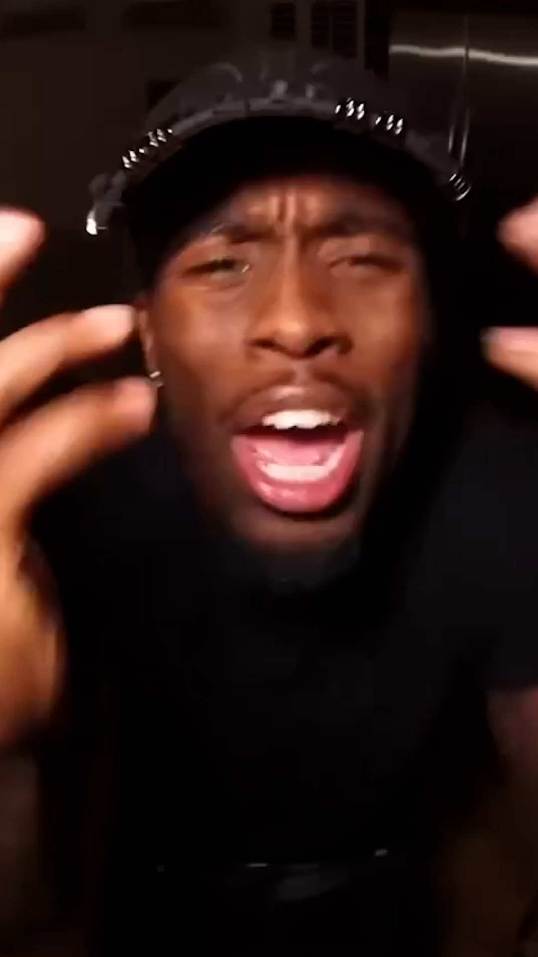 @alexdiianereacts
