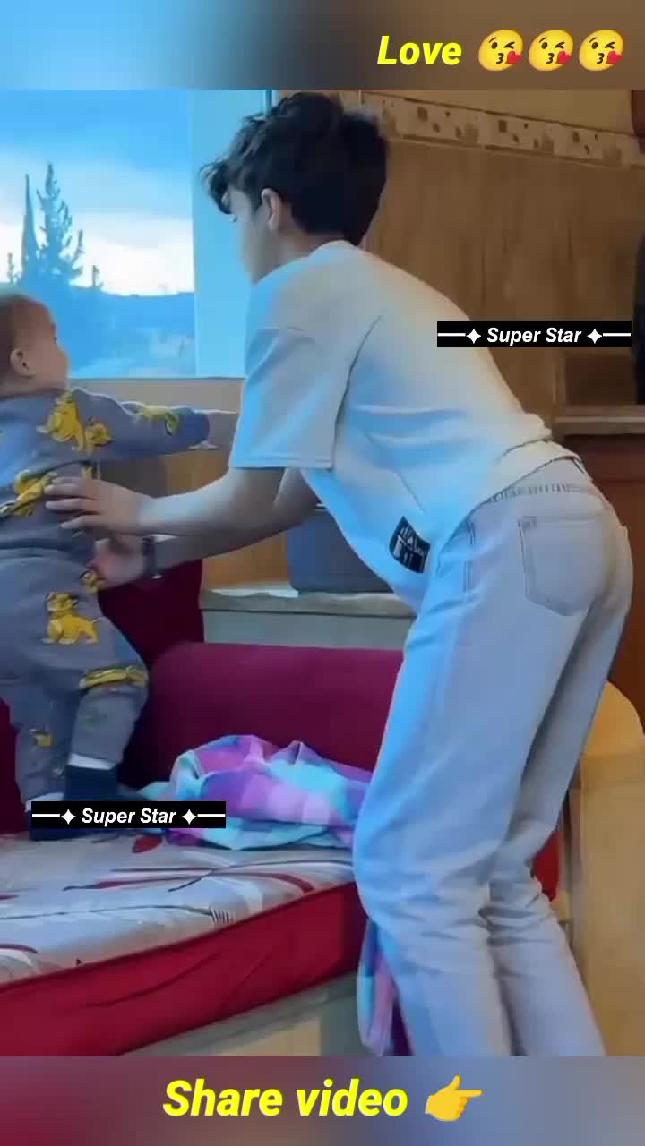 @★ 𝑺𝒖𝒑𝒆𝒓 𝑺𝒕𝒂𝒓 ★