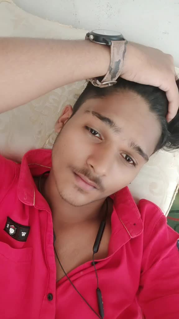 @Mr_☝️બેવફા_નો_દિવાનો