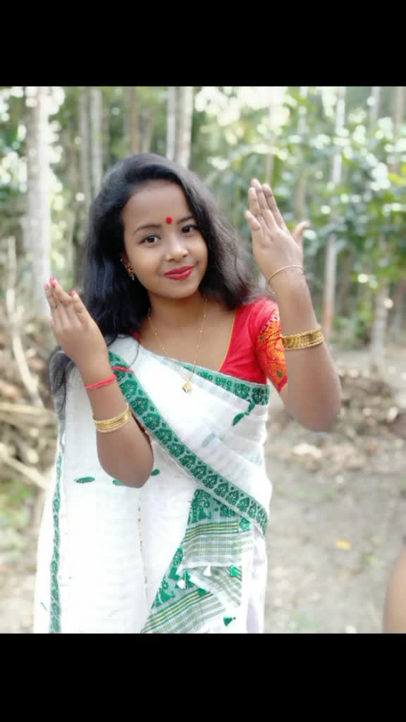 @saya 😘😘😘