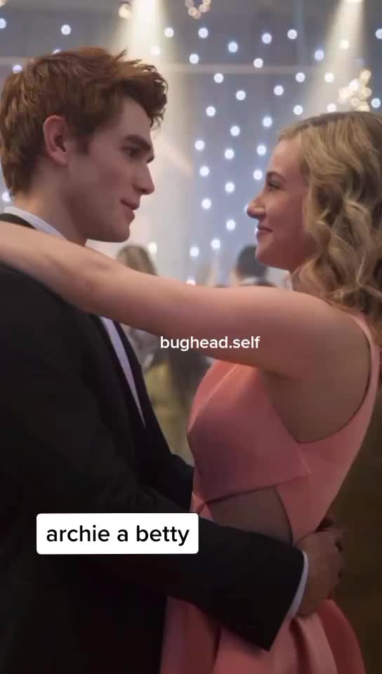@bughead💘