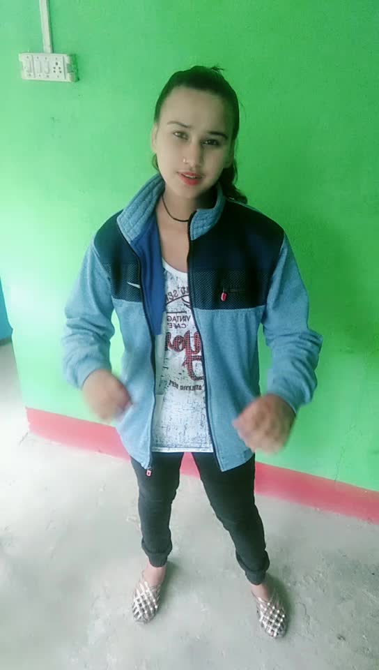 @Pahadi chorii😘😘