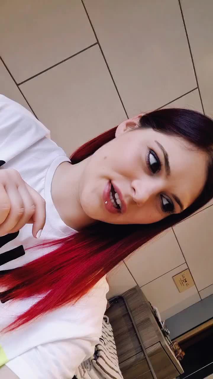 @Melina