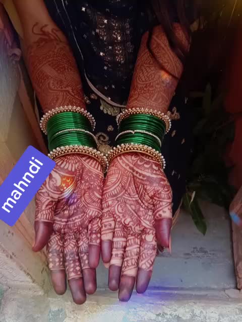 @pooja bhalerao😘😘