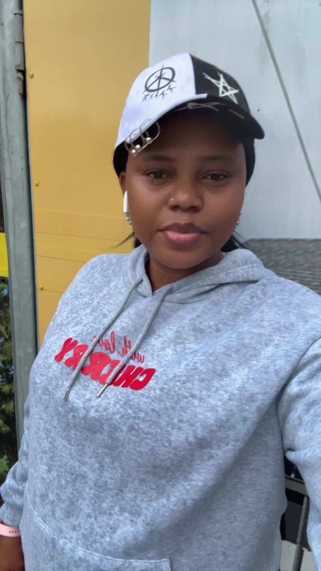 @Pejuola