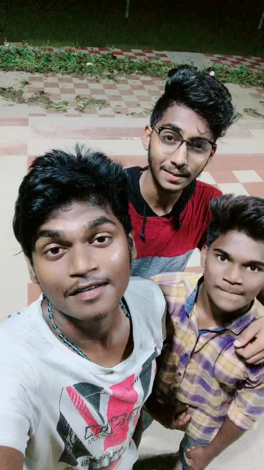 @Selfie lover ๐