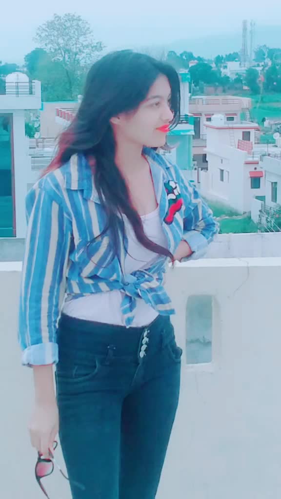 @😍M U K K U ❣️😍